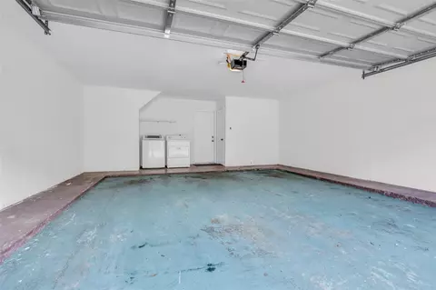 6701 Sands Point Dr #31, Houston, TX 77074