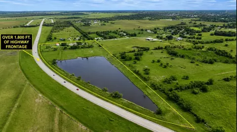 697 E County Road 341, Angleton, TX 77515