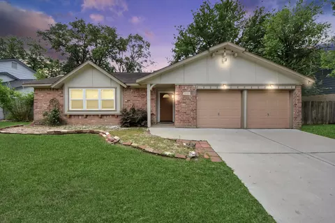 12219 Monticeto Ln, Meadows Place, TX 77477
