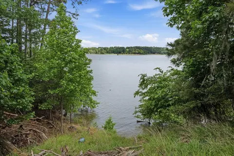 365 N Point Dr N, Trinity, TX 75862 photo 11