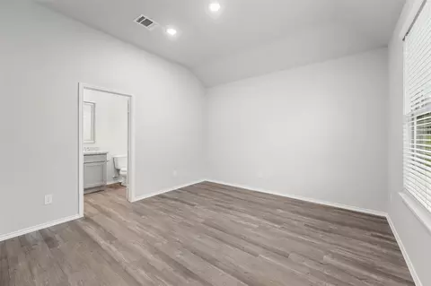 Bedroom - 369 Bryd Dr, Lufkin, TX 75901 photo 2 of 9