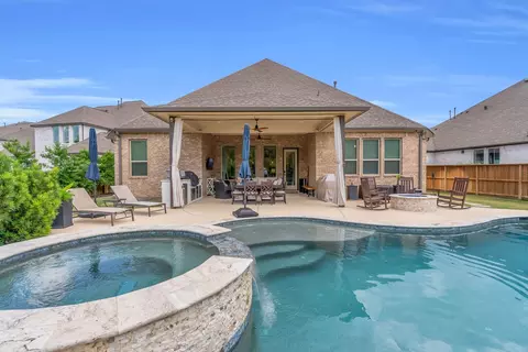 8230 Chartres Wind Dr, Magnolia, TX 77354