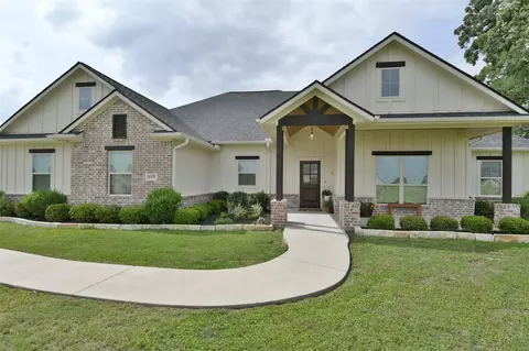 10371 Whiskey River Rd, Bryan, TX 77808