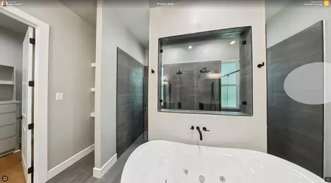 Bath - 4 Lake Forest Dr, Conroe, TX 77384 photo 3 of 9