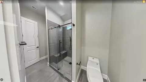 Bath - 4 Lake Forest Dr, Conroe, TX 77384 photo 6 of 9