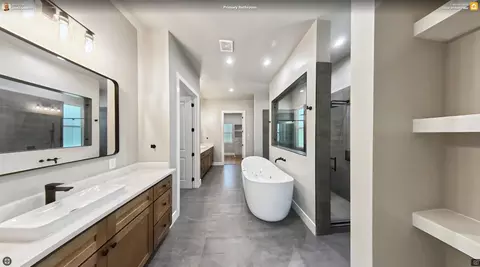 4 Lake Forest Dr, Conroe, TX 77384