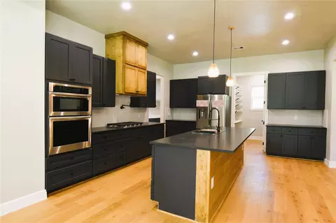 Kitchen - 4 Lake Forest Dr, Conroe, TX 77384 photo 1 of 5