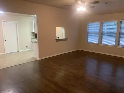 10855 Royal Pnes, Conroe, TX 77303 photo 9