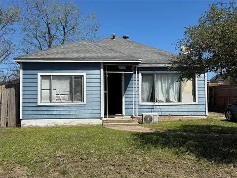 7323 Dallas St, Houston, TX 77011