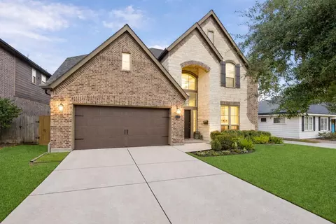 1616 Hewitt Dr, Houston, TX 77018