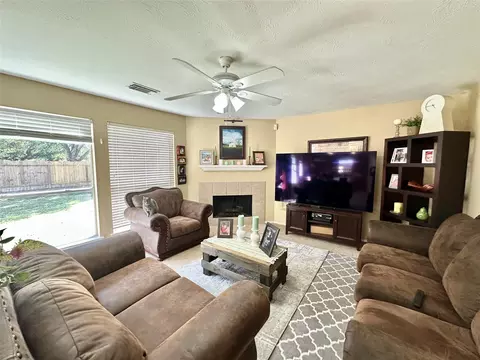 Living - 5107 Bright Oak Ct, Spring, TX 77373 photo 4 of 4