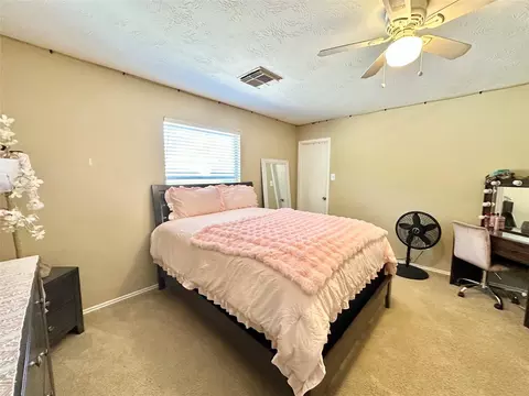 Bedroom - 5107 Bright Oak Ct, Spring, TX 77373 photo 3 of 5