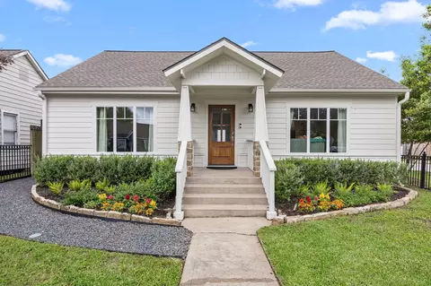 945 Dorothy St, Houston, TX 77008