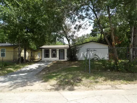 5783 Westover St, Houston, TX 77033