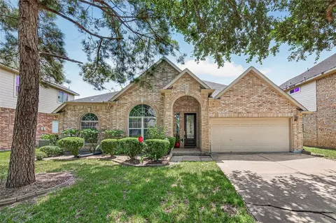 1514 Coyote Hills Ln, Richmond, TX 77469