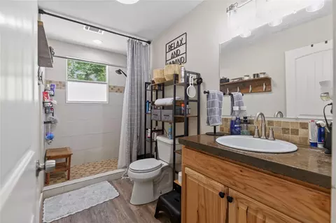 Bath - 272 Sassafras Dr, Trinity, TX 75862 photo 1 of 1
