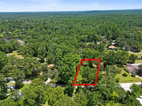 32 Hill Top Rd, Huntsville, TX 77340