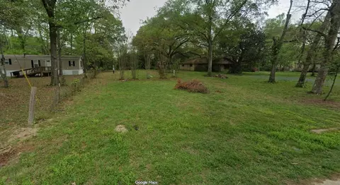 21117 Walnut Dr, New Caney, TX 77357
