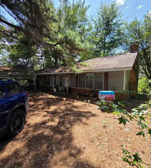 5898 Tryon Rd, Longview, TX 75605