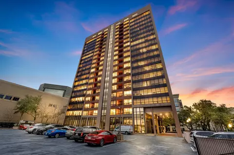 5150 Hidalgo St #202, Houston, TX 77056