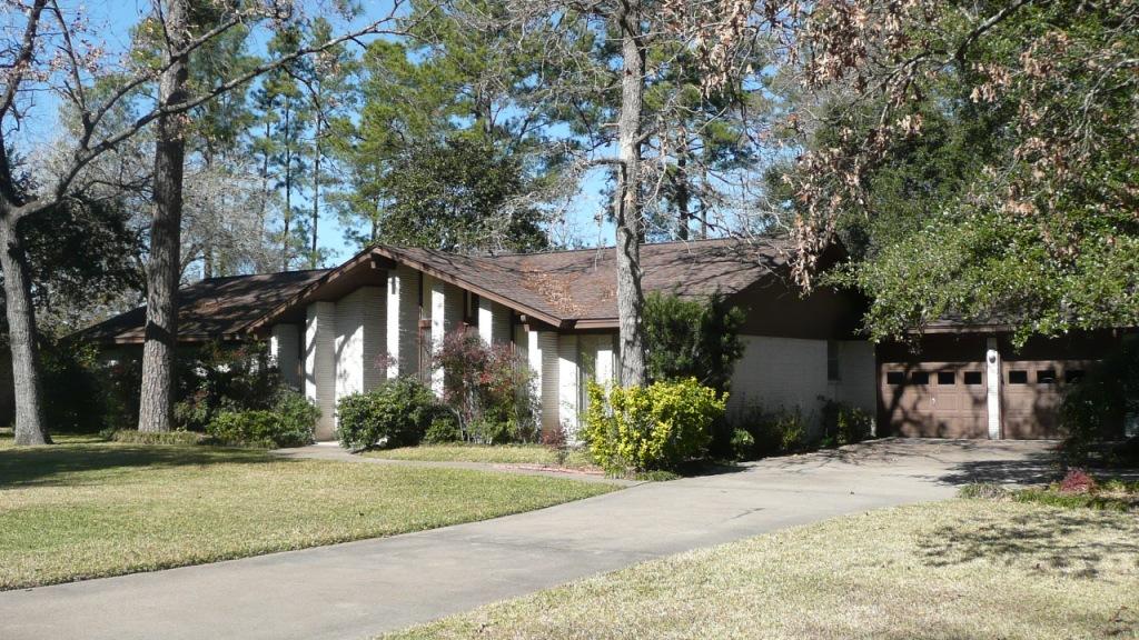 447 Dover Ln, Spring, TX 77373 photo 1