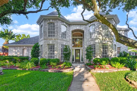 19602 Emerald Leaf Dr, Houston, TX 77094