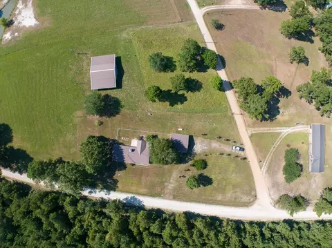 3308 County Road 4505, Crockett, TX 75835