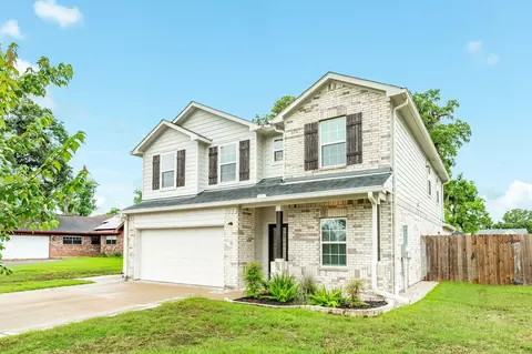 322 Freeman Blvd, West Columbia, TX 77486