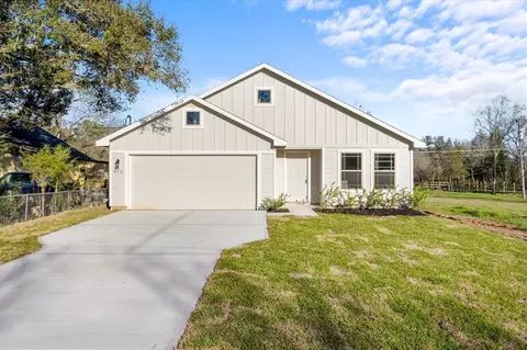 850 19th St, Hempstead, TX 77445 photo 1