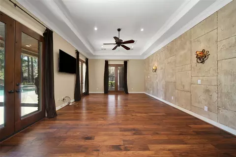 Living - 6803 Star Ledge Ct, Spring, TX 77389 photo 6 of 7