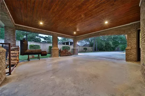 Exterior - 6803 Star Ledge Ct, Spring, TX 77389 photo 4 of 9
