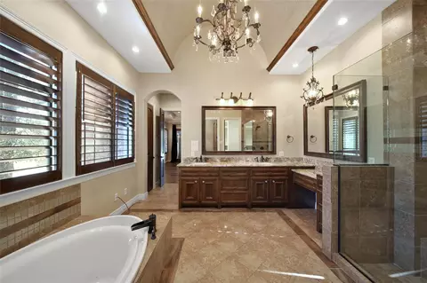 Bath - 6803 Star Ledge Ct, Spring, TX 77389 photo 4 of 6