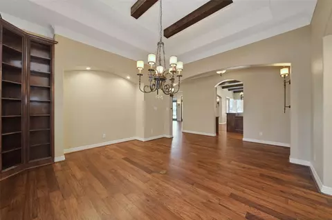 Living - 6803 Star Ledge Ct, Spring, TX 77389 photo 2 of 7