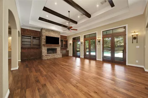 Living - 6803 Star Ledge Ct, Spring, TX 77389 photo 3 of 7
