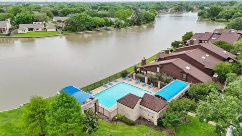 2611 Grants Lake Blvd #222, Sugar Land, TX 77479