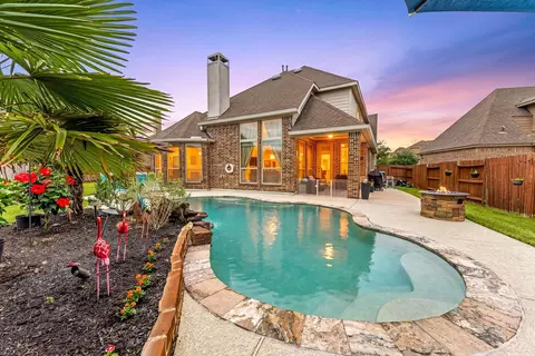3909 Lupin Bush Ln, Manvel, TX 77578