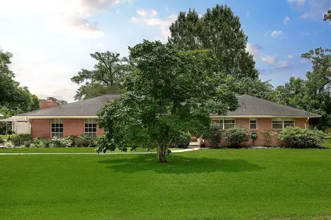 2403 Micliff, Houston, TX 77068