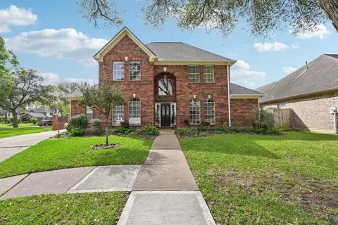2202 Castle Bay Dr, League City, TX 77573
