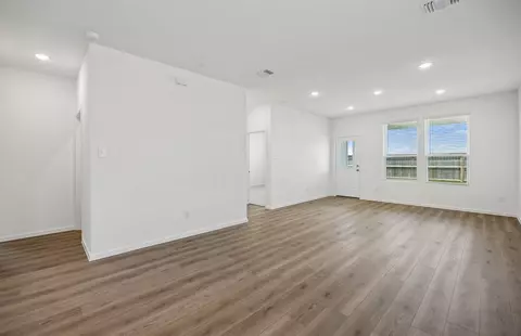 Living - 23115 Daftmill Dr, Waller, TX 77484 photo 1 of 2