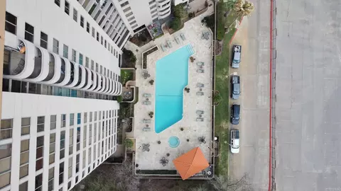 3525 Sage Rd #1314, Houston, TX 77056