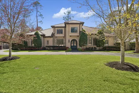 8 Greyton Ln, Bunker Hill Village, TX 77024