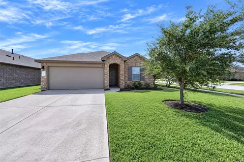 702 Green Clover Ln, Rosharon, TX 77583