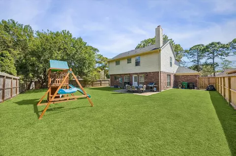 Exterior - 1043 Danforth Dr, Houston, TX 77062 photo 5 of 12