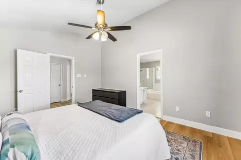 Bedroom - 1043 Danforth Dr, Houston, TX 77062 photo 3 of 7