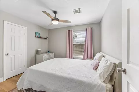 Bedroom - 1043 Danforth Dr, Houston, TX 77062 photo 6 of 7