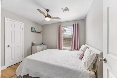 Bedroom - 1043 Danforth Dr, Houston, TX 77062 photo 7 of 7