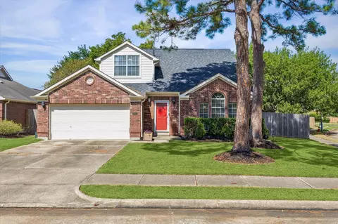 Exterior - 1043 Danforth Dr, Houston, TX 77062 photo 4 of 12