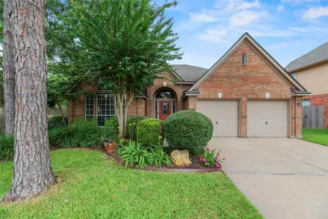 7511 Almond Springs Dr, Houston, TX 77095