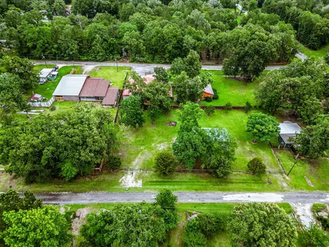 View/Area - 140 Michelle Ln, Trinity, TX 75862 photo 4 of 12