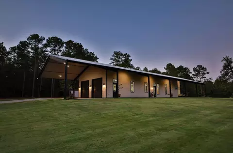 24550 Johnson Rd, Montgomery, TX 77356